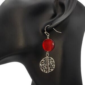 3/15 NWT Bella Uno Earth Friendly recycled product earrings